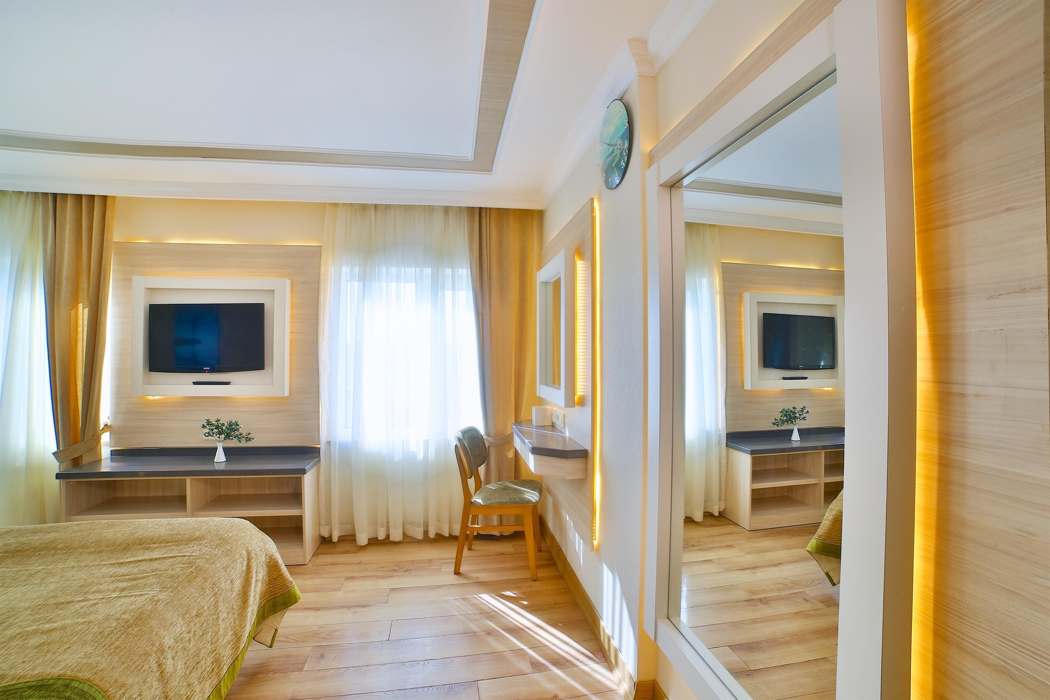 Hotel Bulvar Palas Istambul Exterior foto