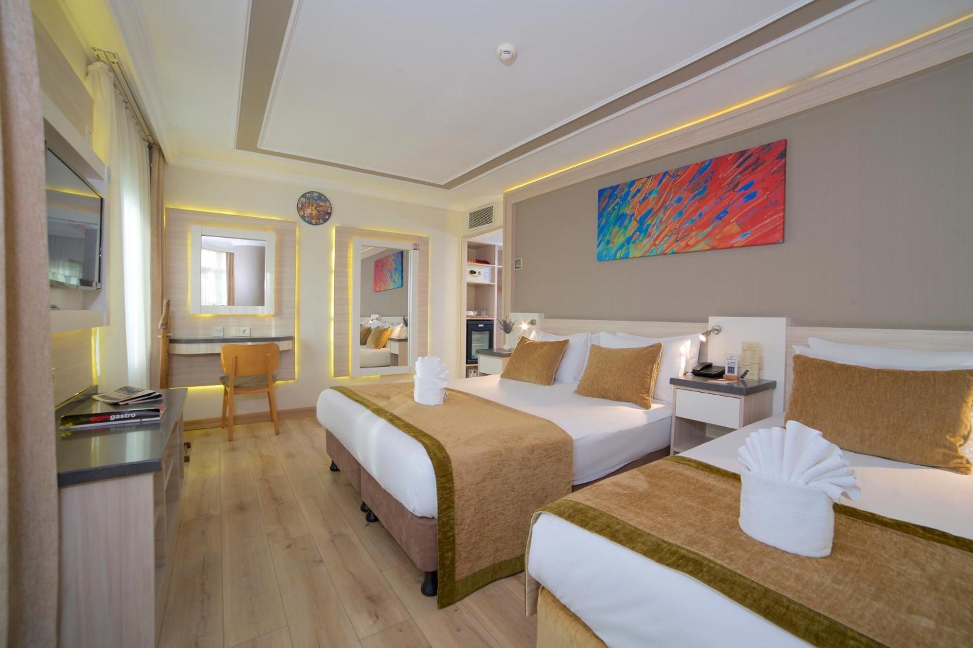 Hotel Bulvar Palas Istambul Exterior foto